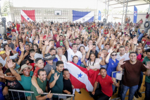 Galeria: Reinauguração da EEEM Eriberto Jasper